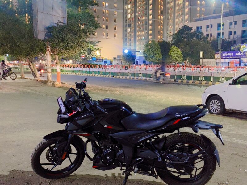 Bajaj Pulsar N 150 (dupahiya vahan) (available on rent)